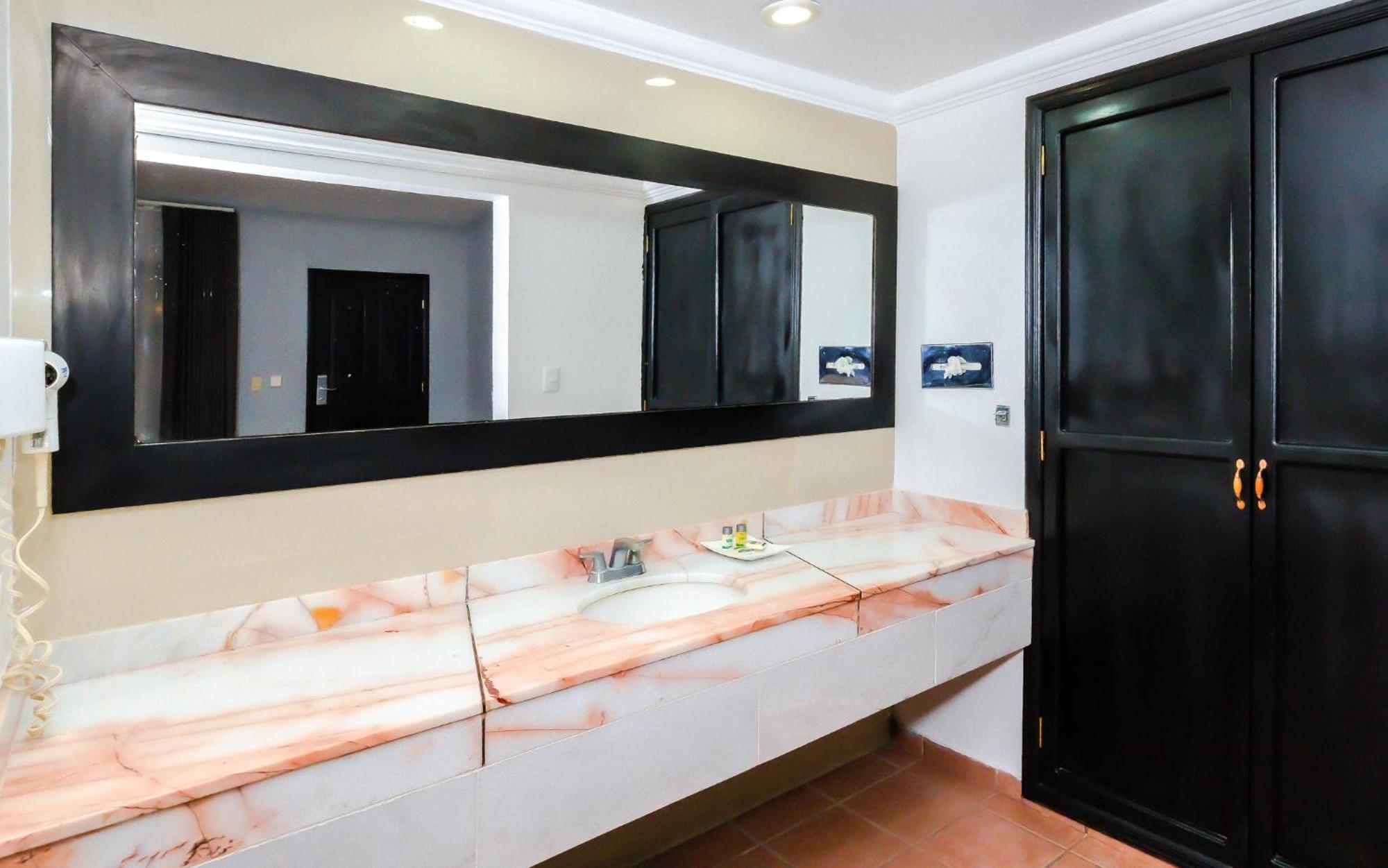 מלון Culiacán Inhouse Select Hacienda Tres Rios מראה חיצוני תמונה